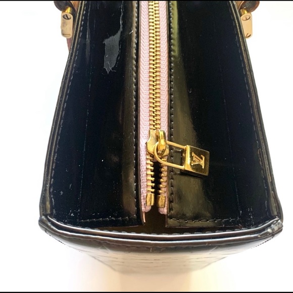 Louis Vuitton purse - Picture 11 of 13